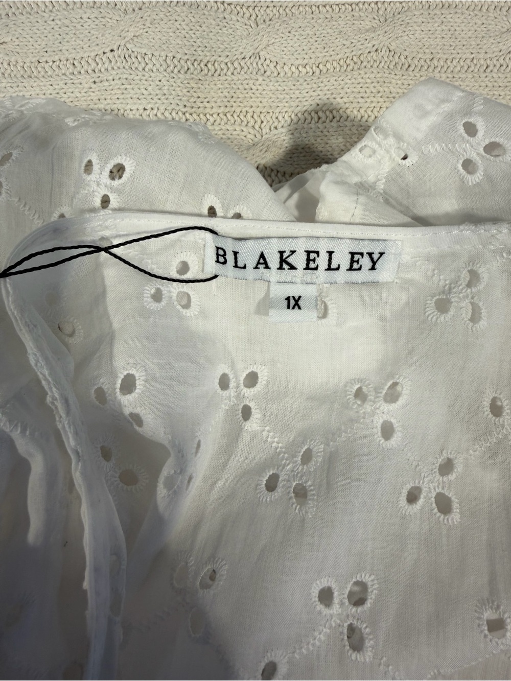 White Eyelet Tie-Front Blouse with Short Sleeves - Picture 5 of 5